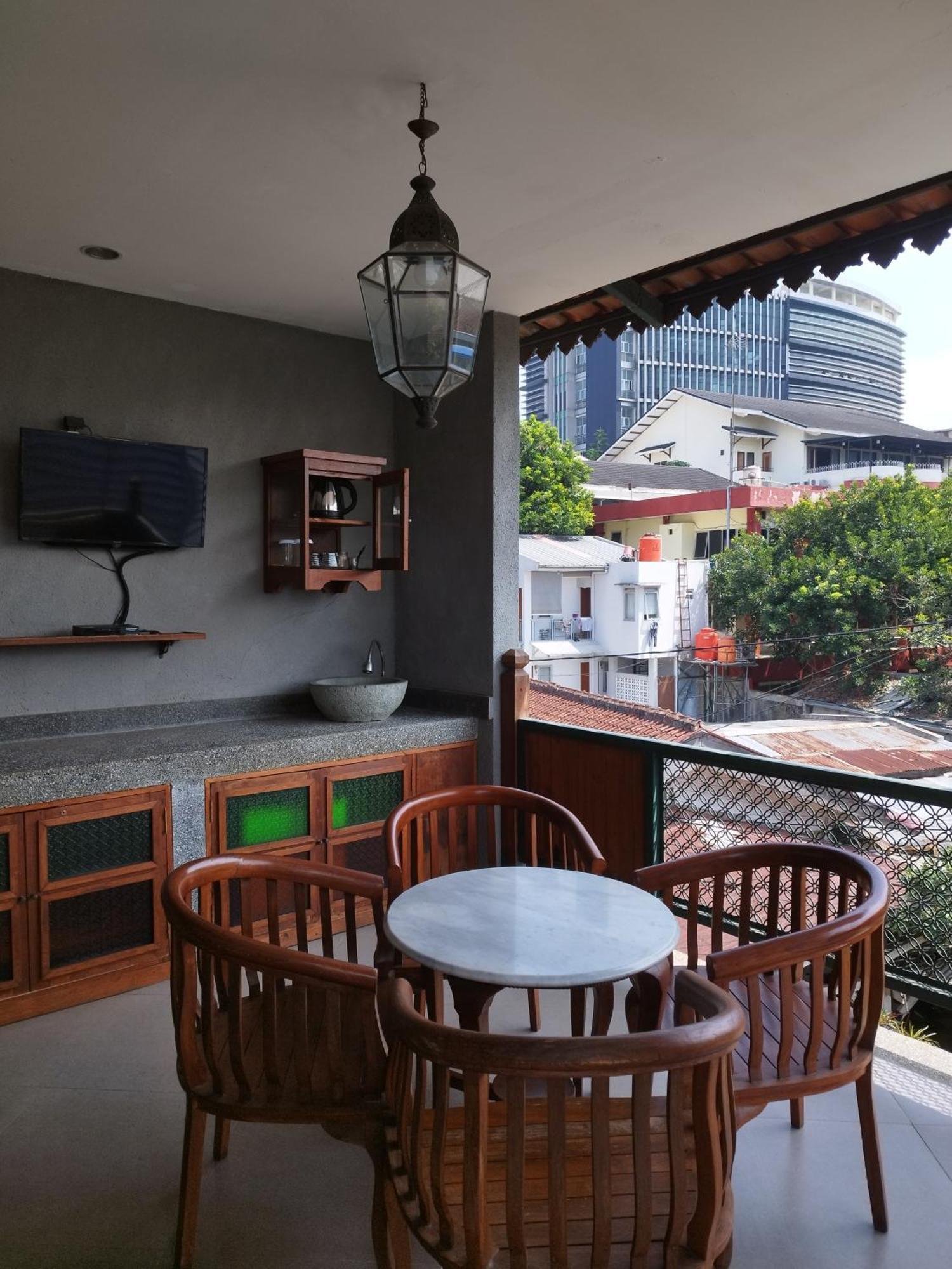 Dalem Arum Bandung Buitenkant foto